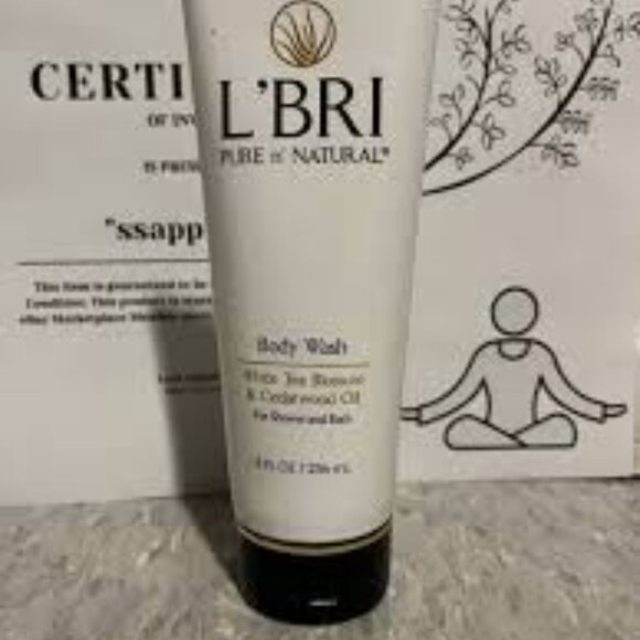 BRAND NEW SEALED  L'Bri Body Wash - PEPPERMINT VANILLA-  8 Fl oz - Picture 2 of 2